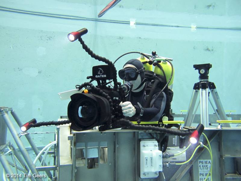  &copy; Jonathan Bird’s Blue World TV